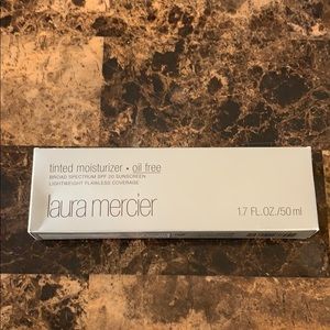 BRAND NEW Laura Mercier Tinted Moisturizer